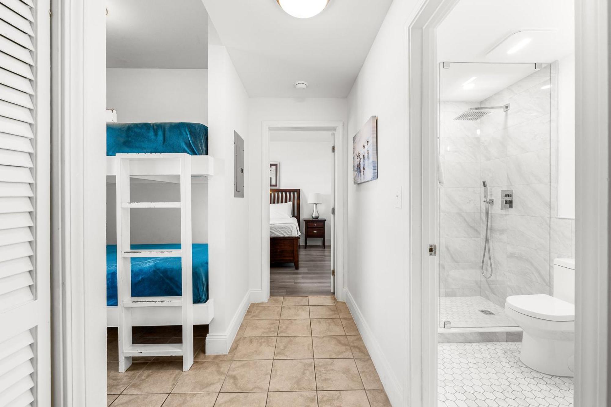 Amazing Ocean View Condo! Free Chairsservice! Sleeps 8! By Dolce Getaways Pcb *