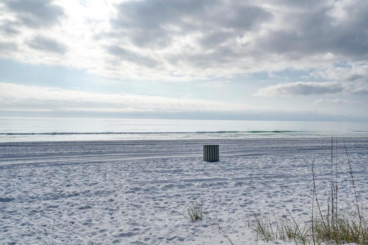 Roost Front 7 Bedroom Sleeps 20 Holiday home Panama City Beach