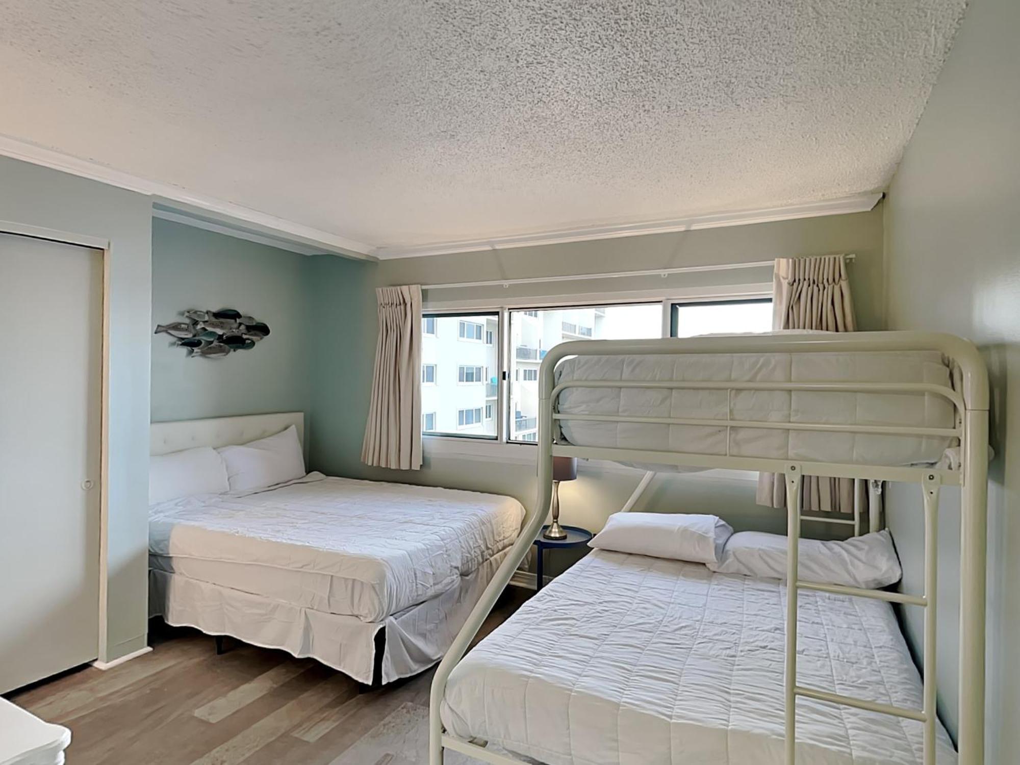 Pinnacle Port A-702 Panama City Beach