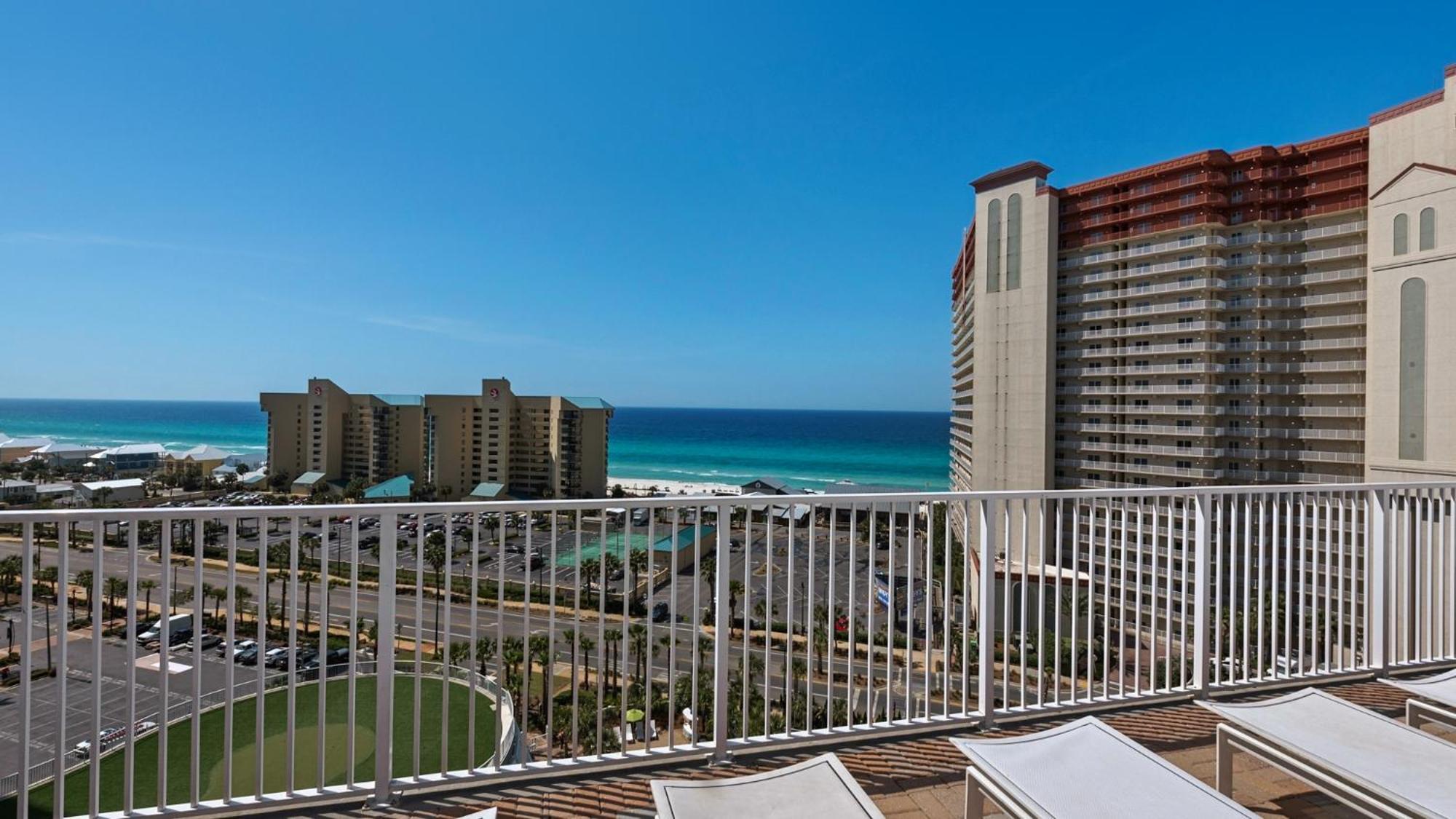 Holiday home Laketown Wharf 335! 1 Bd, 2 Bathroom With Amazing Amenities *