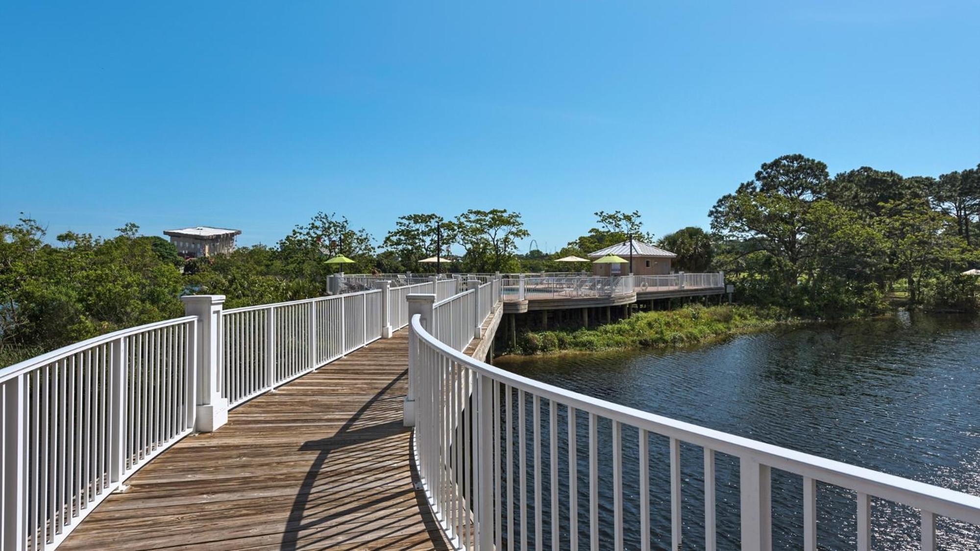 Laketown Wharf 335! 1 Bd, 2 Bathroom With Amazing Amenities * Panama City Beach