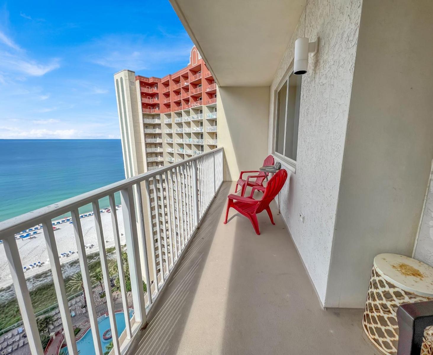 Shores Of Panama - Sea View Apartment