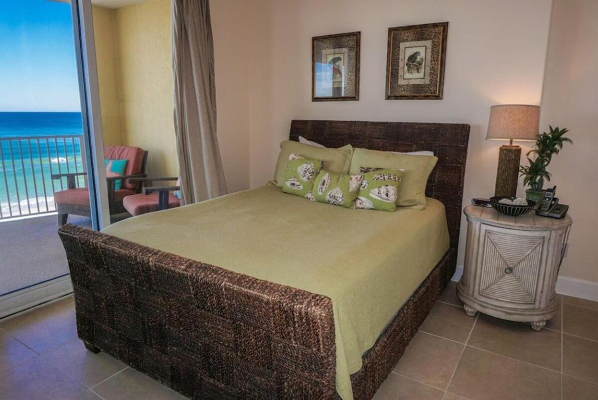 Ocean 606 Apartment