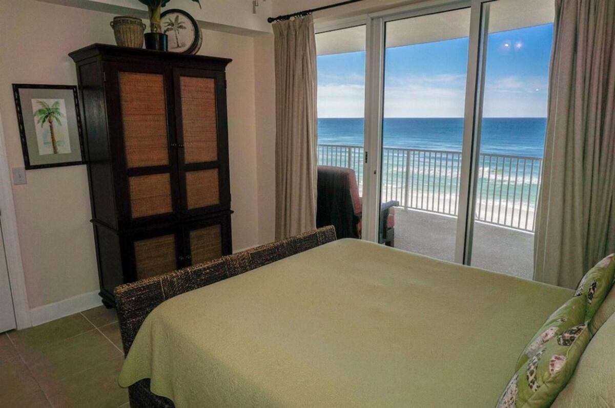 Ocean 606 Apartment *