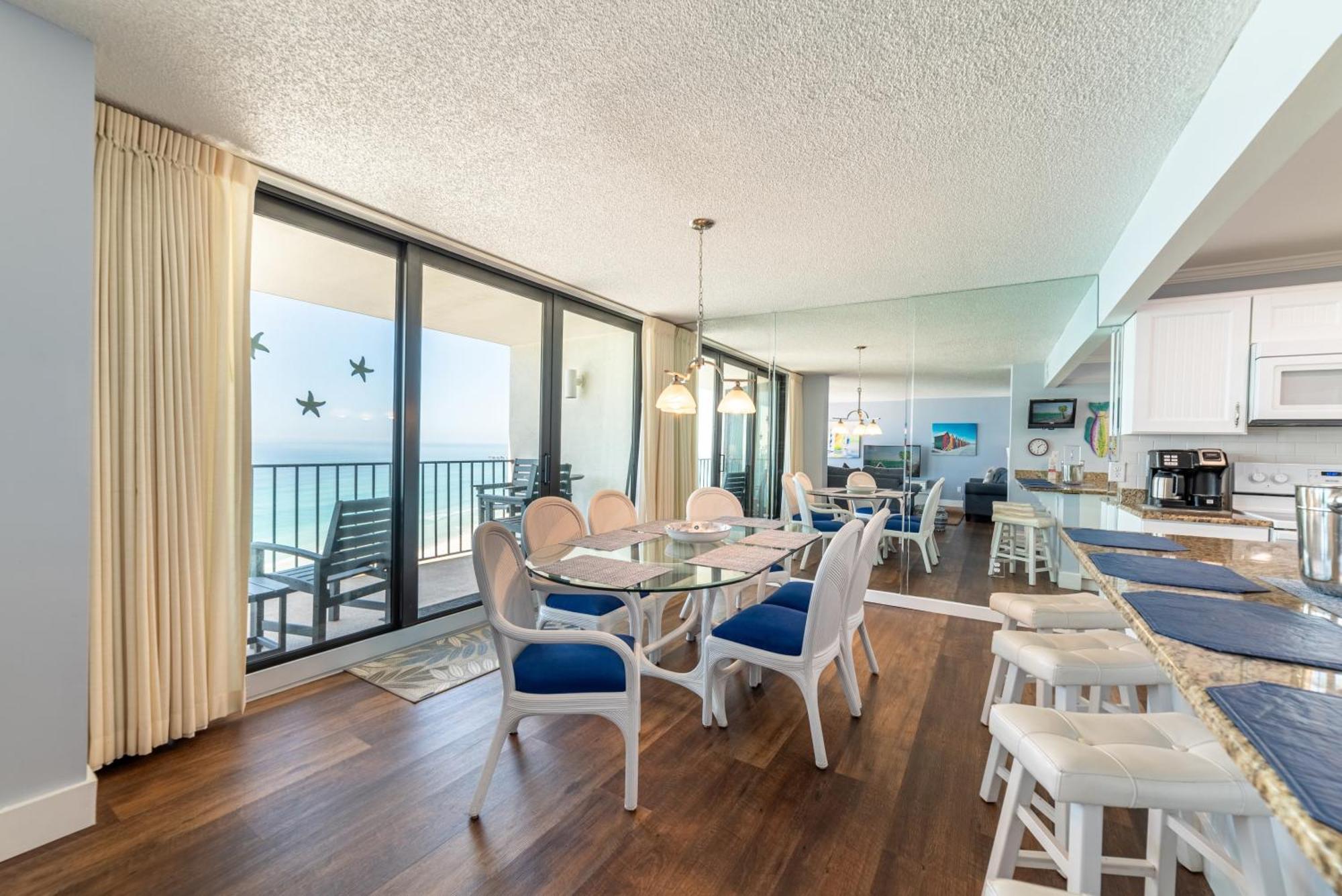 Holiday home Edgewater 2-1202 'shore Fun Penthouse' *