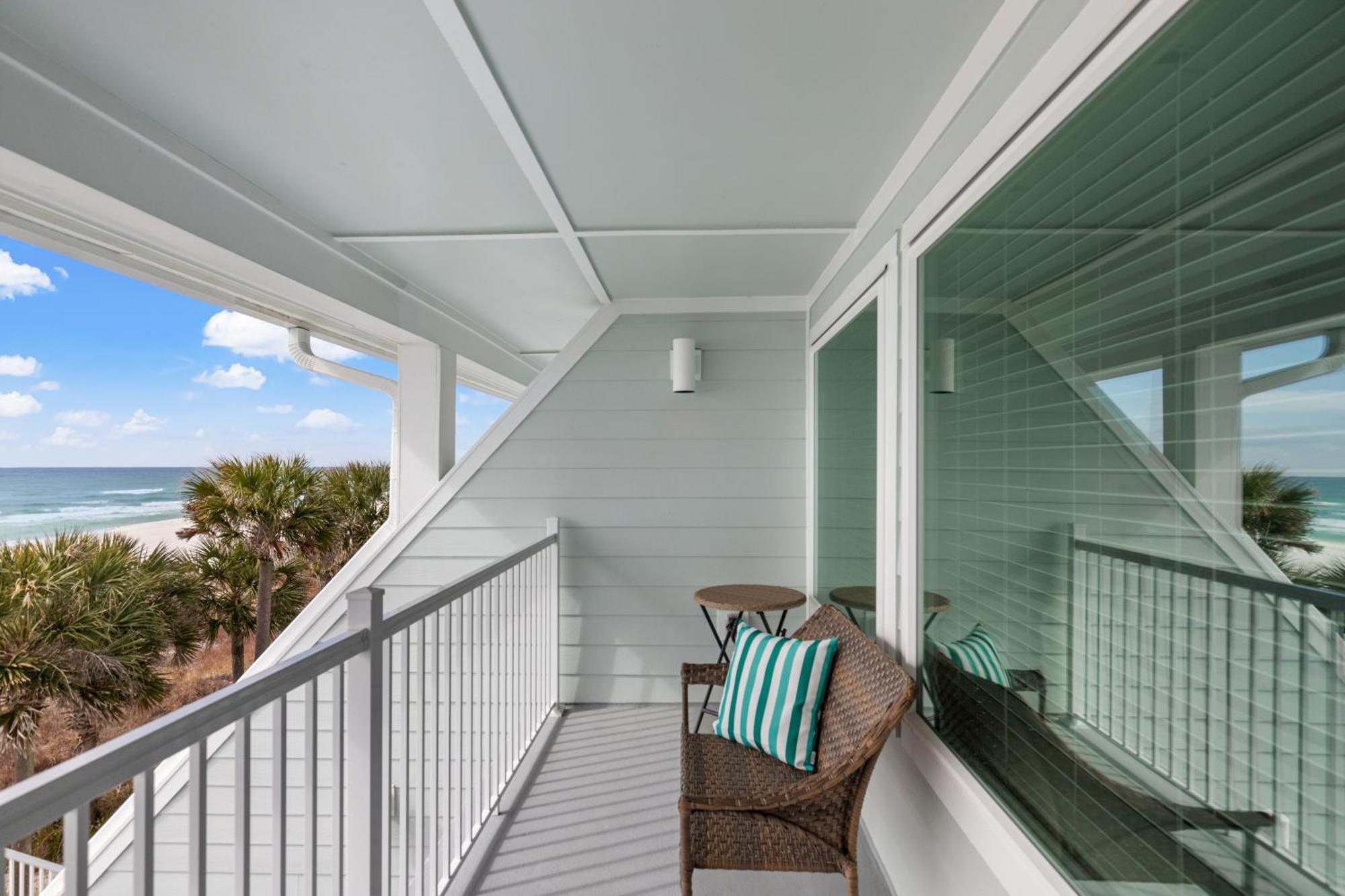 Put Some Vitamin Sea In Your Vacation! Gulf Front Town - Quiet West End