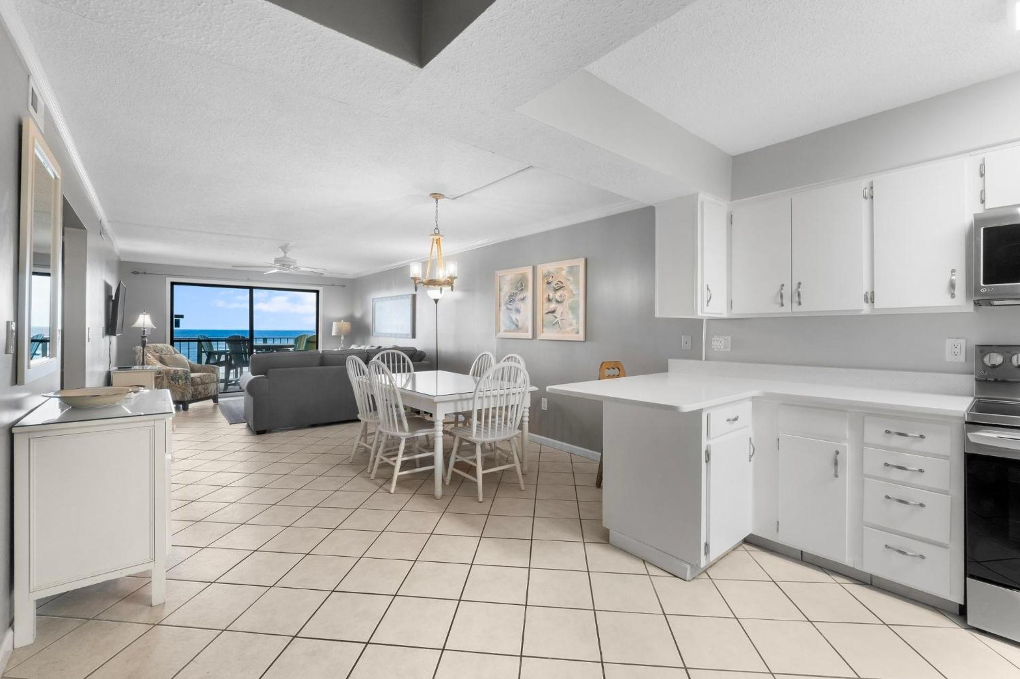 Regency Towers 307