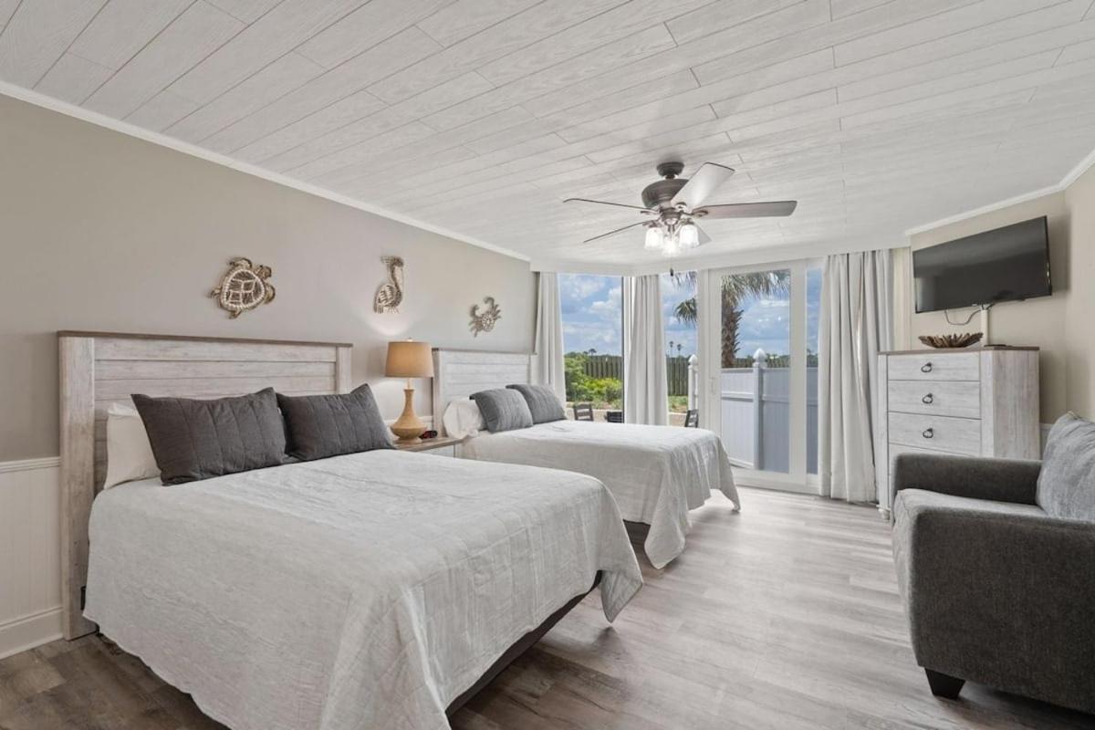 Of The Gulf 120 - Shore-side Sleeps 4 Panama City Beach