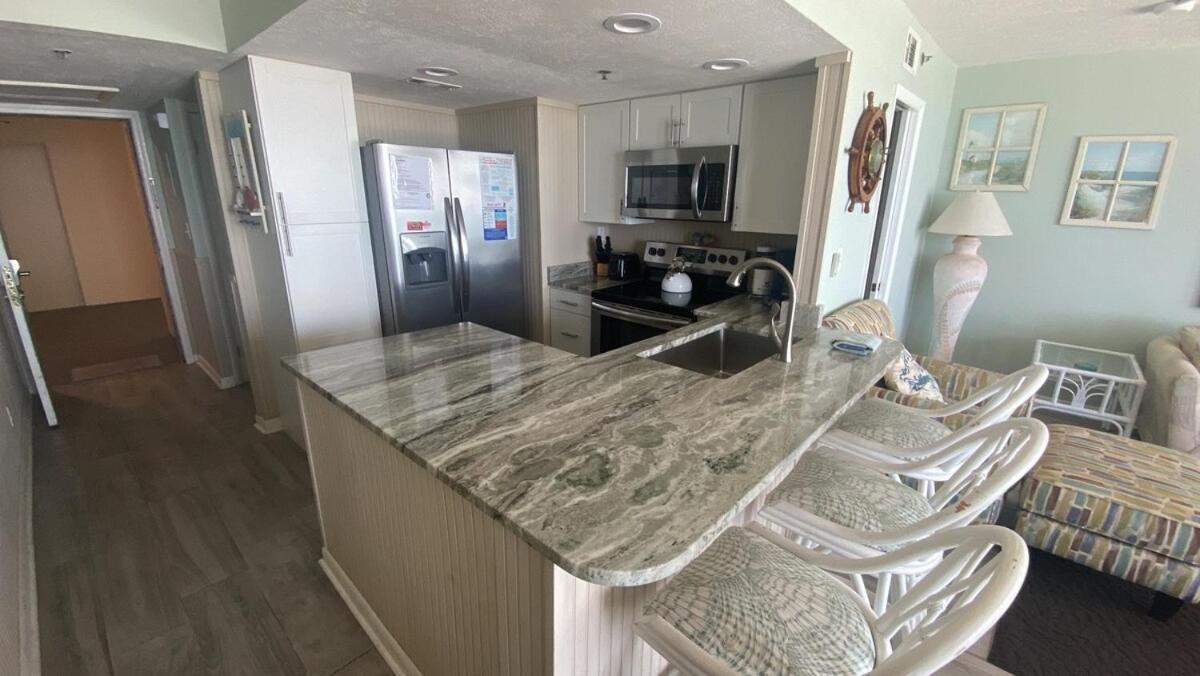 Sunbird 8th Floor Stunning View - By Sunbird * Panama City Beach