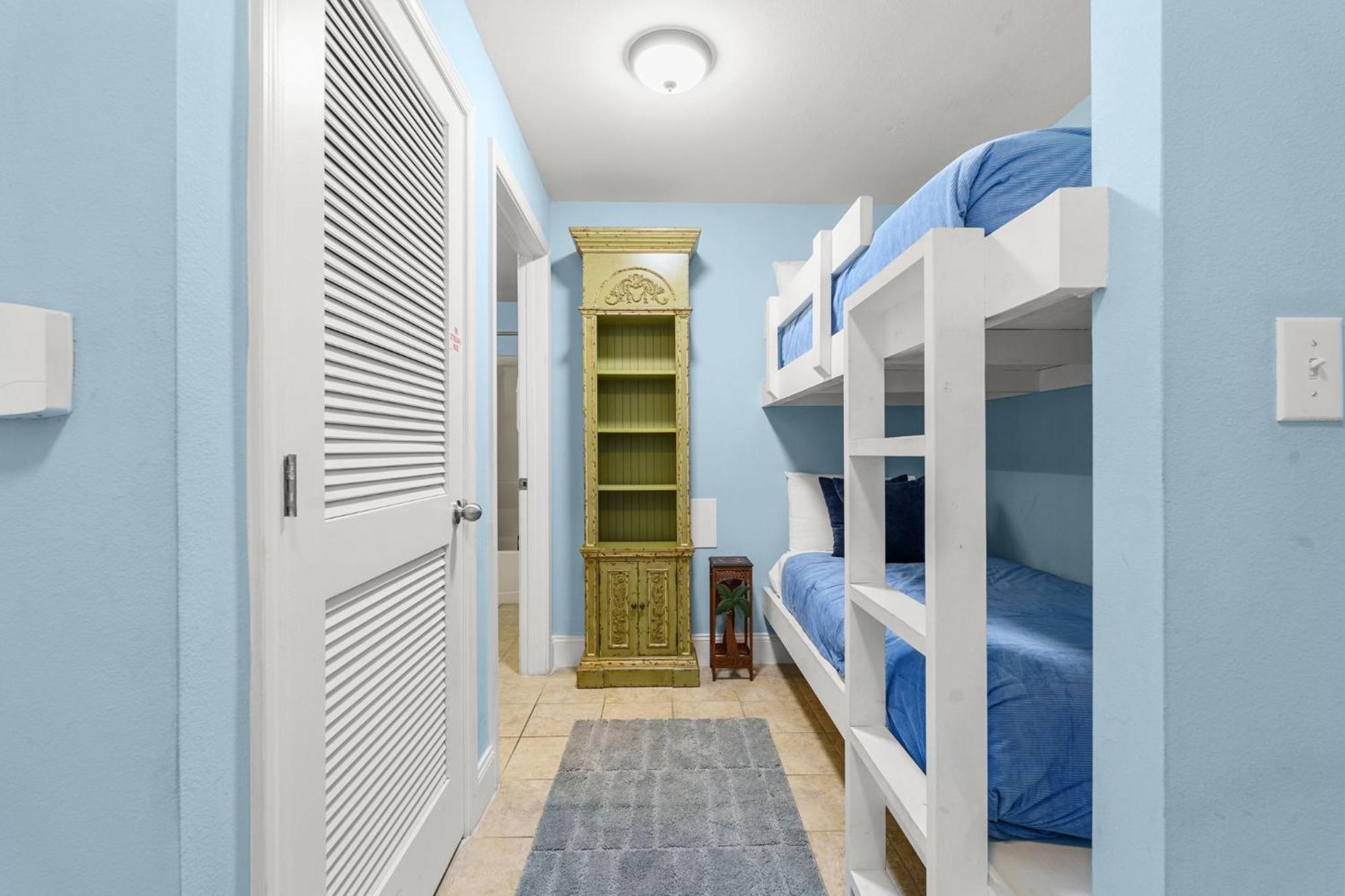 Spacious 1-bedroom! Ocean Views & 5 Pools Resort! By Dolce Getaways Pcb *