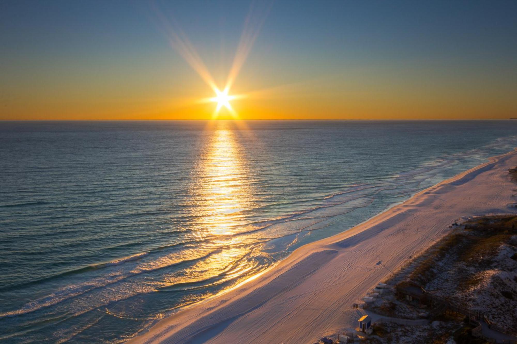 Surf's Up! Pet-friendly, 2br 2ba Beachfront Townhouse, Sleeps 8! Panama City Beach