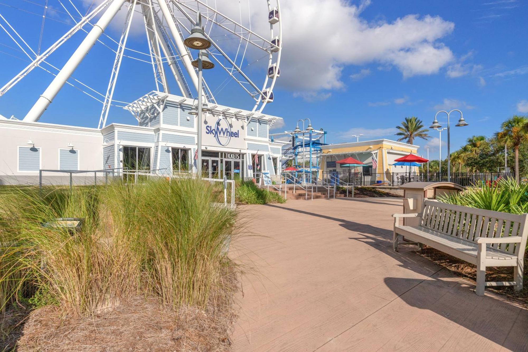 Treasure Island Unit 2011: Sunset Sands, 2 Bed/2 Bath Retreat - Sleeps 8! Holiday home Panama City Beach