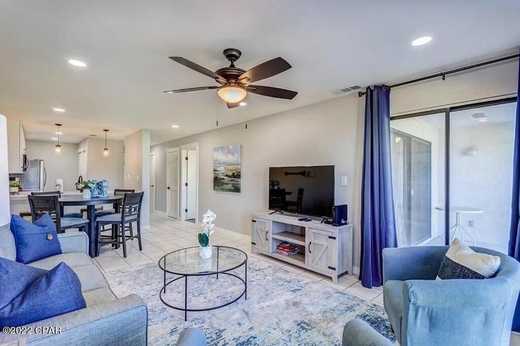 Edgewater Dream Villa! One Bedroom Apartment