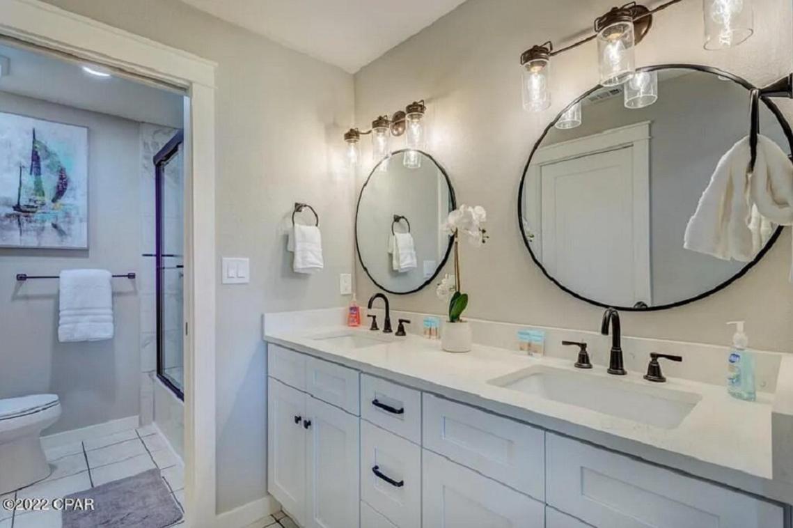 Apartment Edgewater Dream Villa! One Bedroom