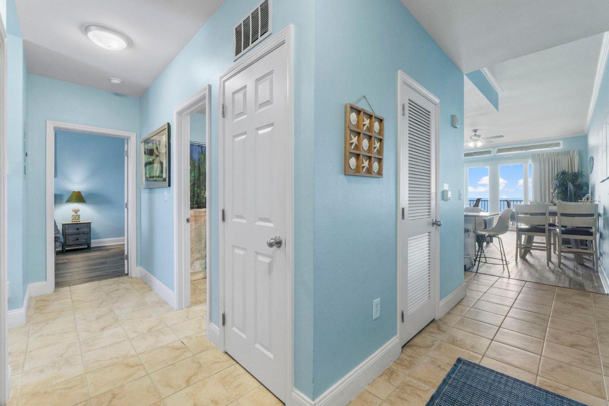Holiday home Penthouse Perfection At Laketown Wharf #2127 By Nautical