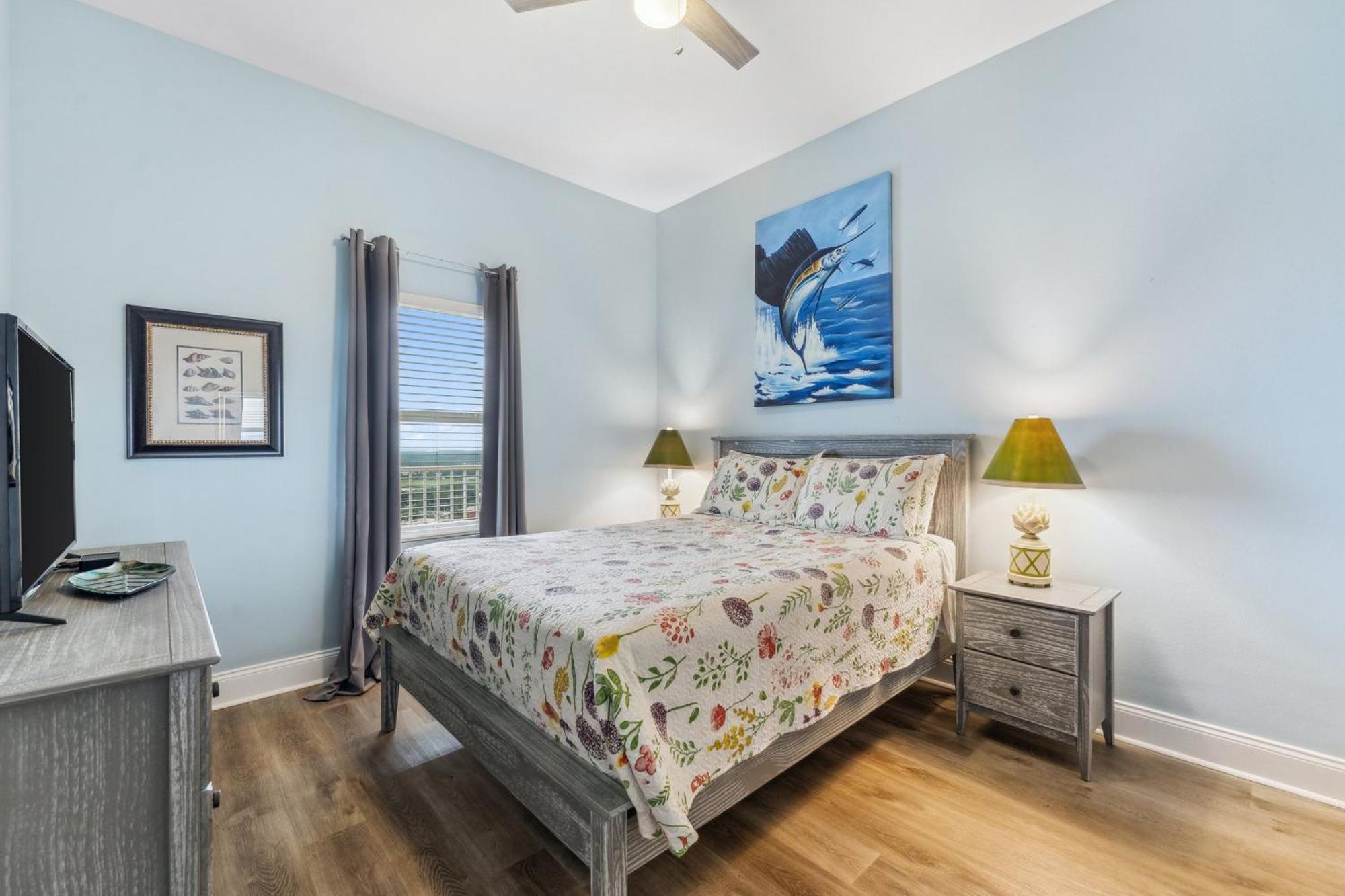 Holiday home Penthouse Perfection At Laketown Wharf #2127 By Nautical *