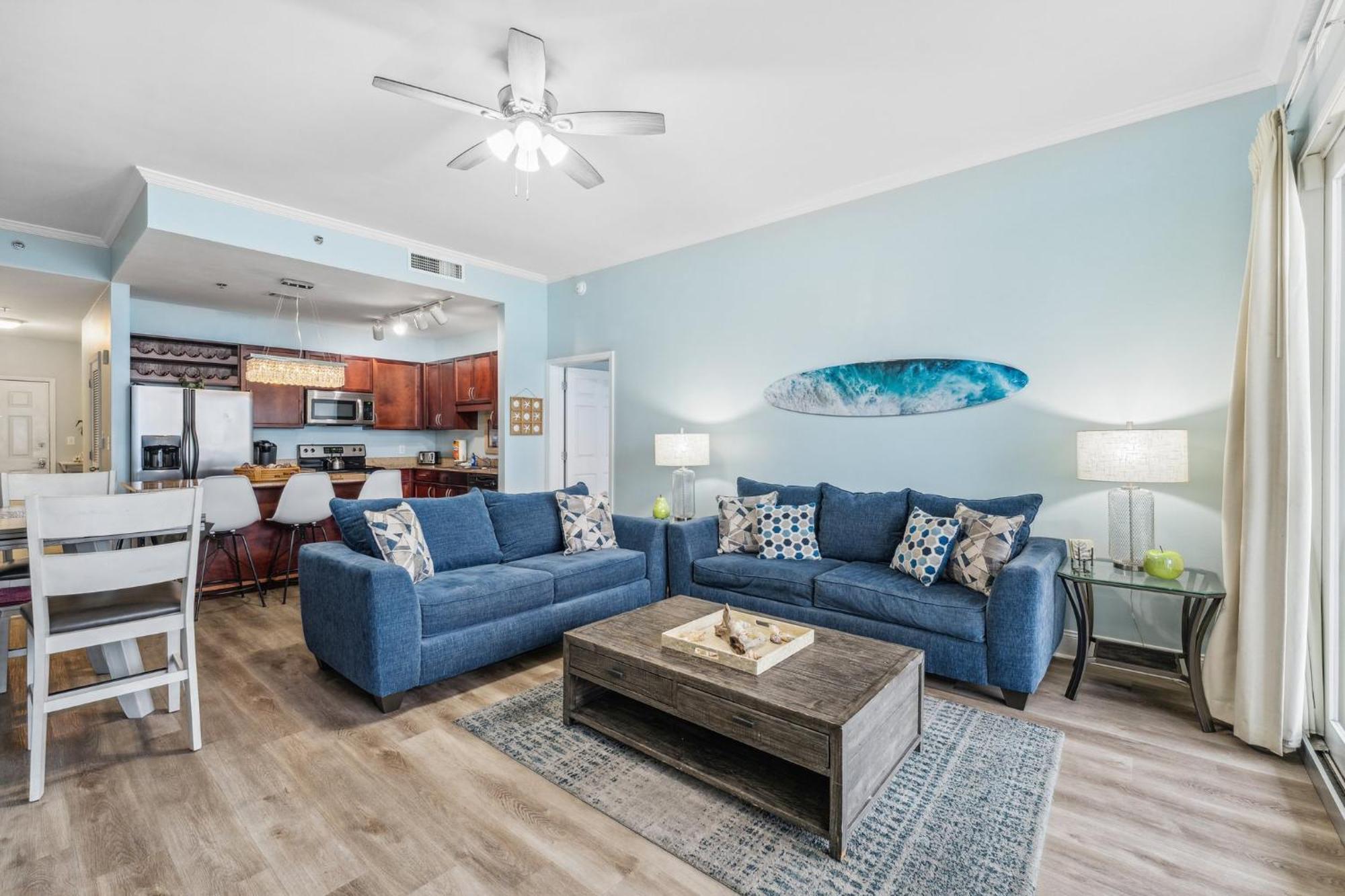 Penthouse Perfection At Laketown Wharf #2127 By Nautical Holiday home