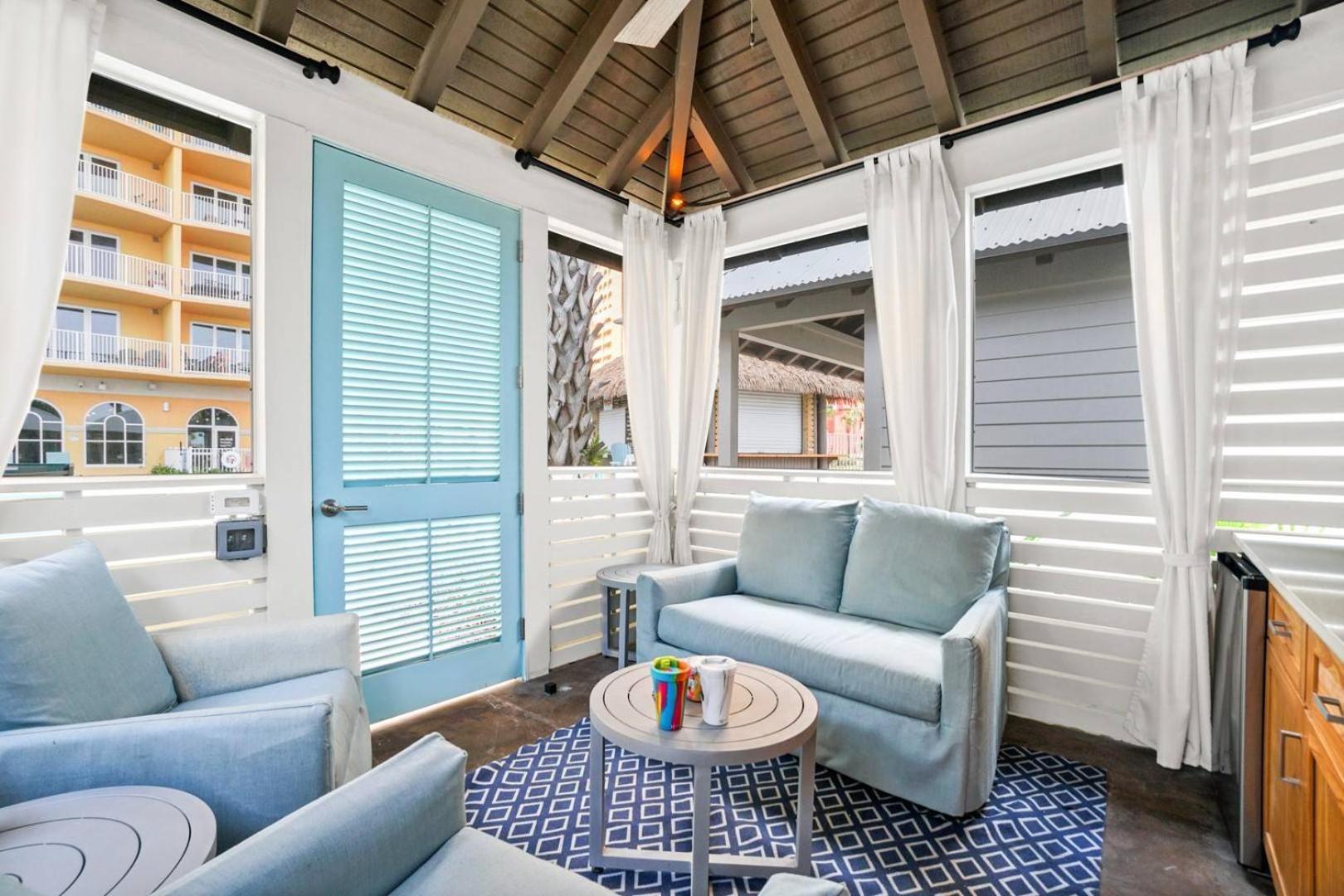 Calypso 3 New Relax Unwind Luxury Pcb Next To Pier Park 3 Bed 2 Bath Pool Hot Tub Tikki Bar Panama City Beach