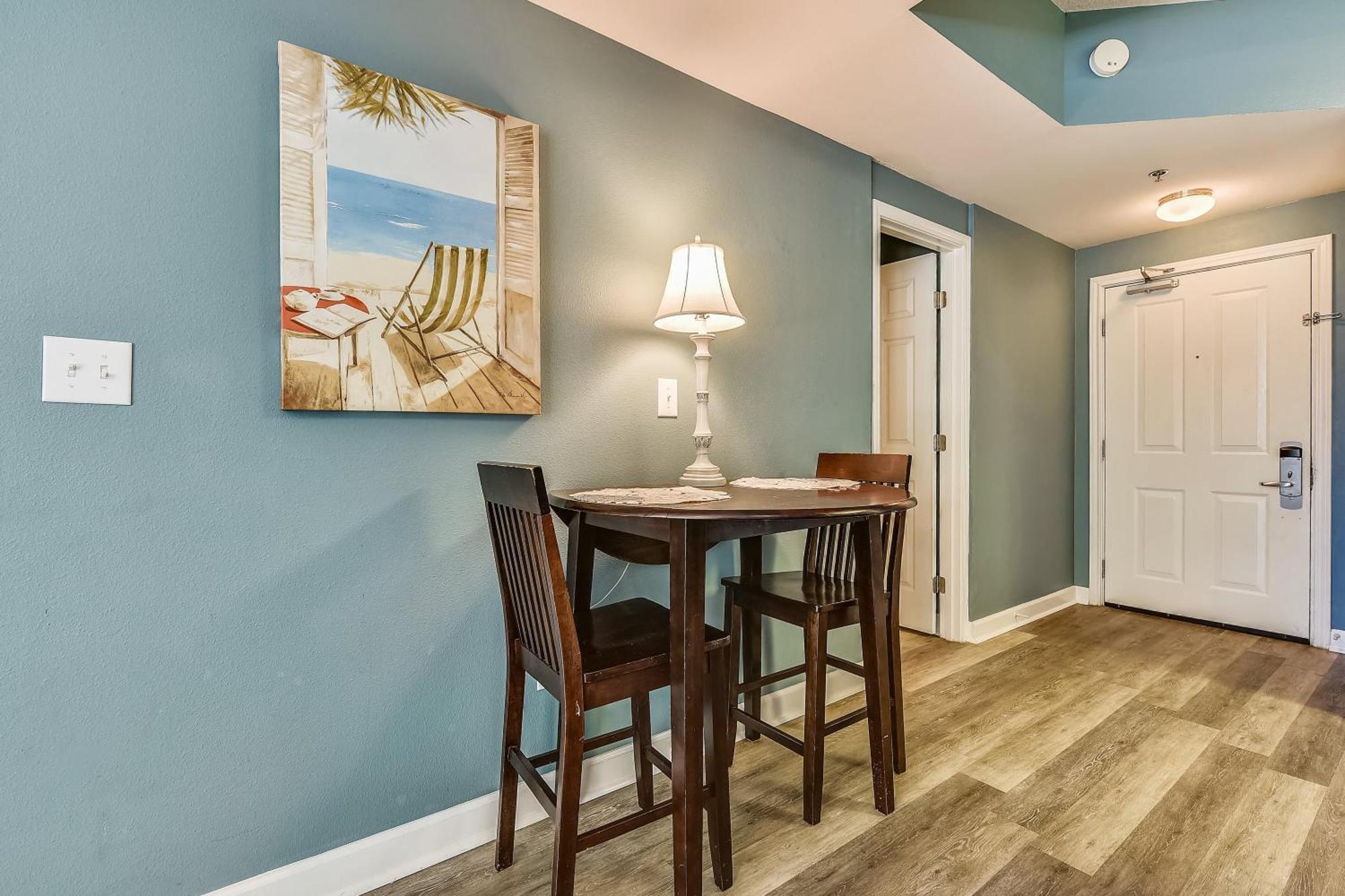 Shores Of Panama 314 - 1 Bdbunks, Sleeps 6, Same Level Parking, Free Fun! * Panama City Beach