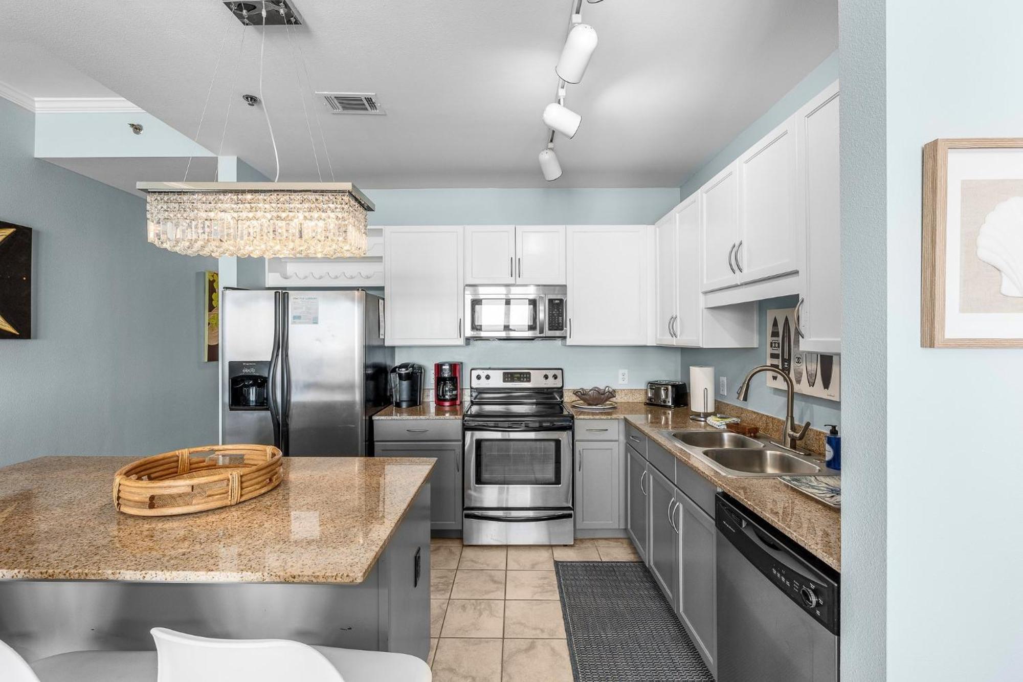 Penthouse Perfection At Laketown Wharf #2127 By Nautical Holiday home *