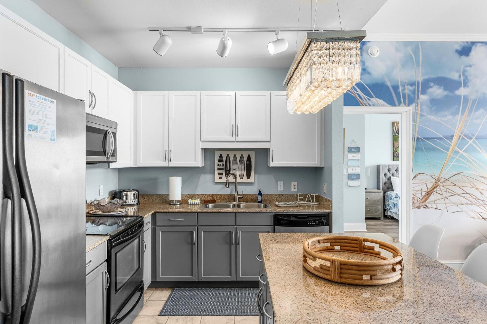 Penthouse Perfection At Laketown Wharf #2127 By Nautical Holiday home
