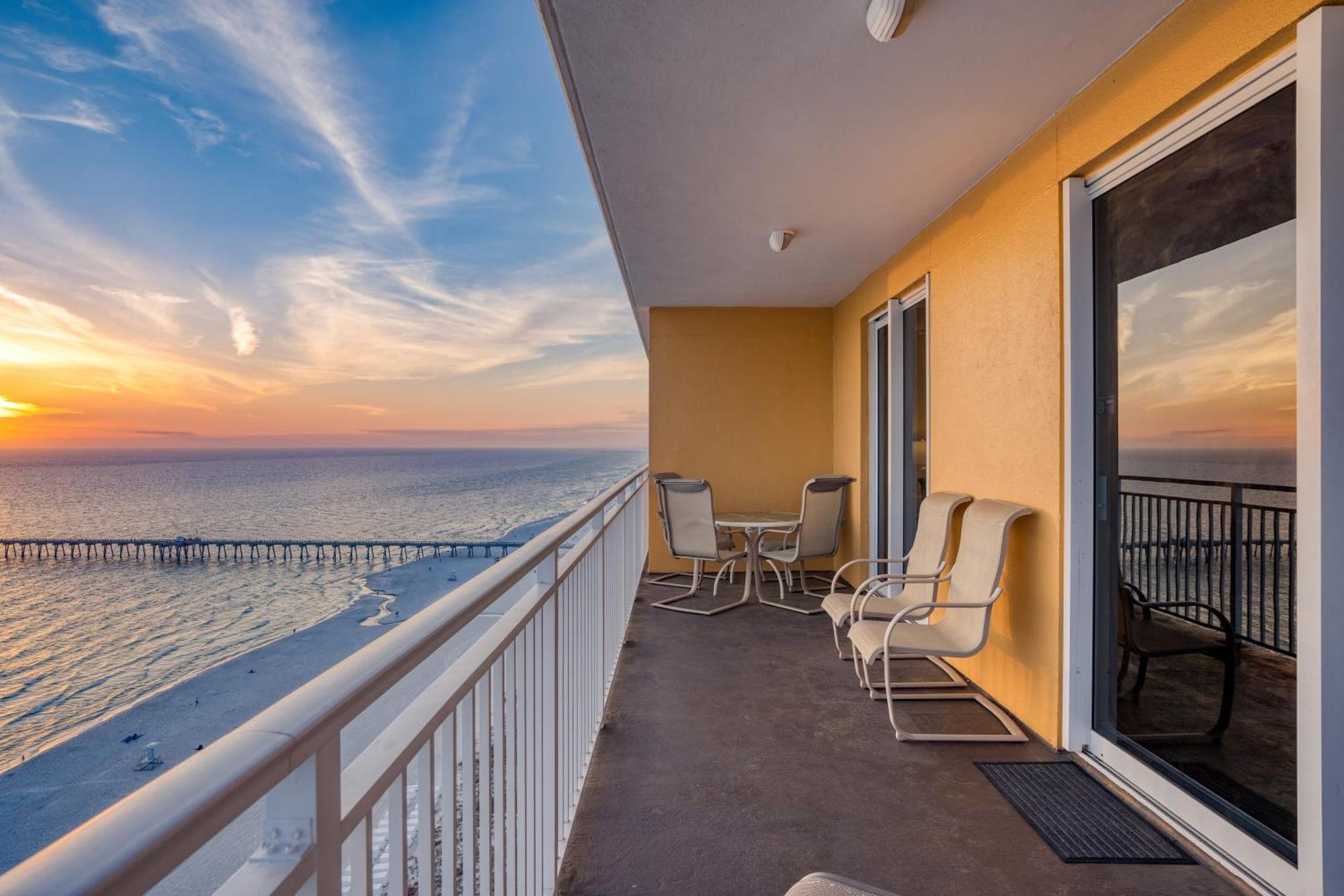 Sunscape By Avantstay Beachfront Sweeping Views * Panama City Beach