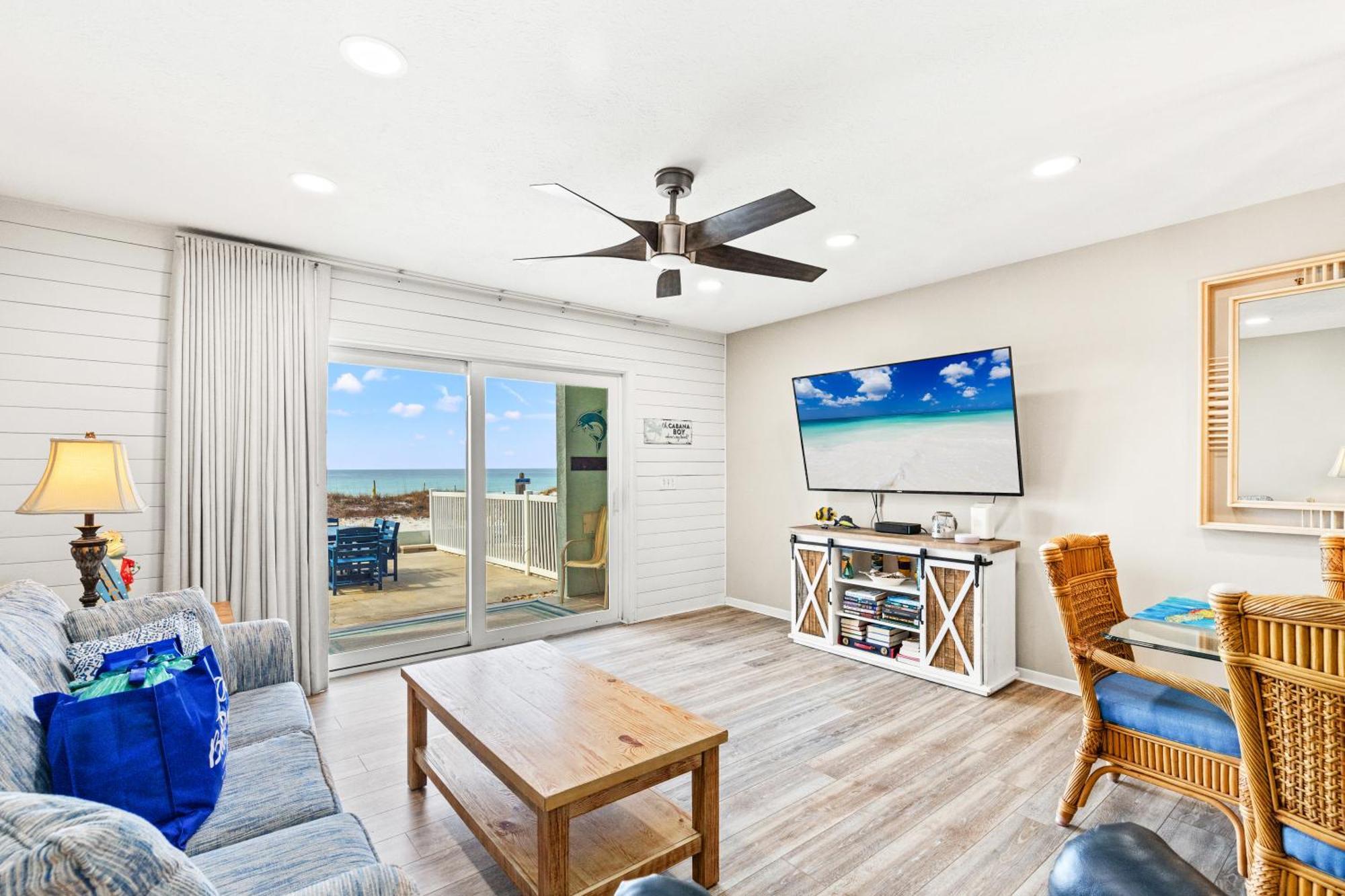 Surf's Up! Pet-friendly, 2br 2ba Beachfront Townhouse, Sleeps 8! Panama City Beach