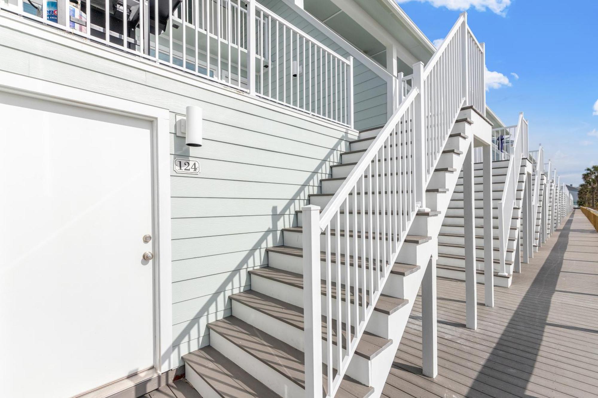 Put Some Vitamin Sea In Your Vacation! Gulf Front Town - Quiet West End *