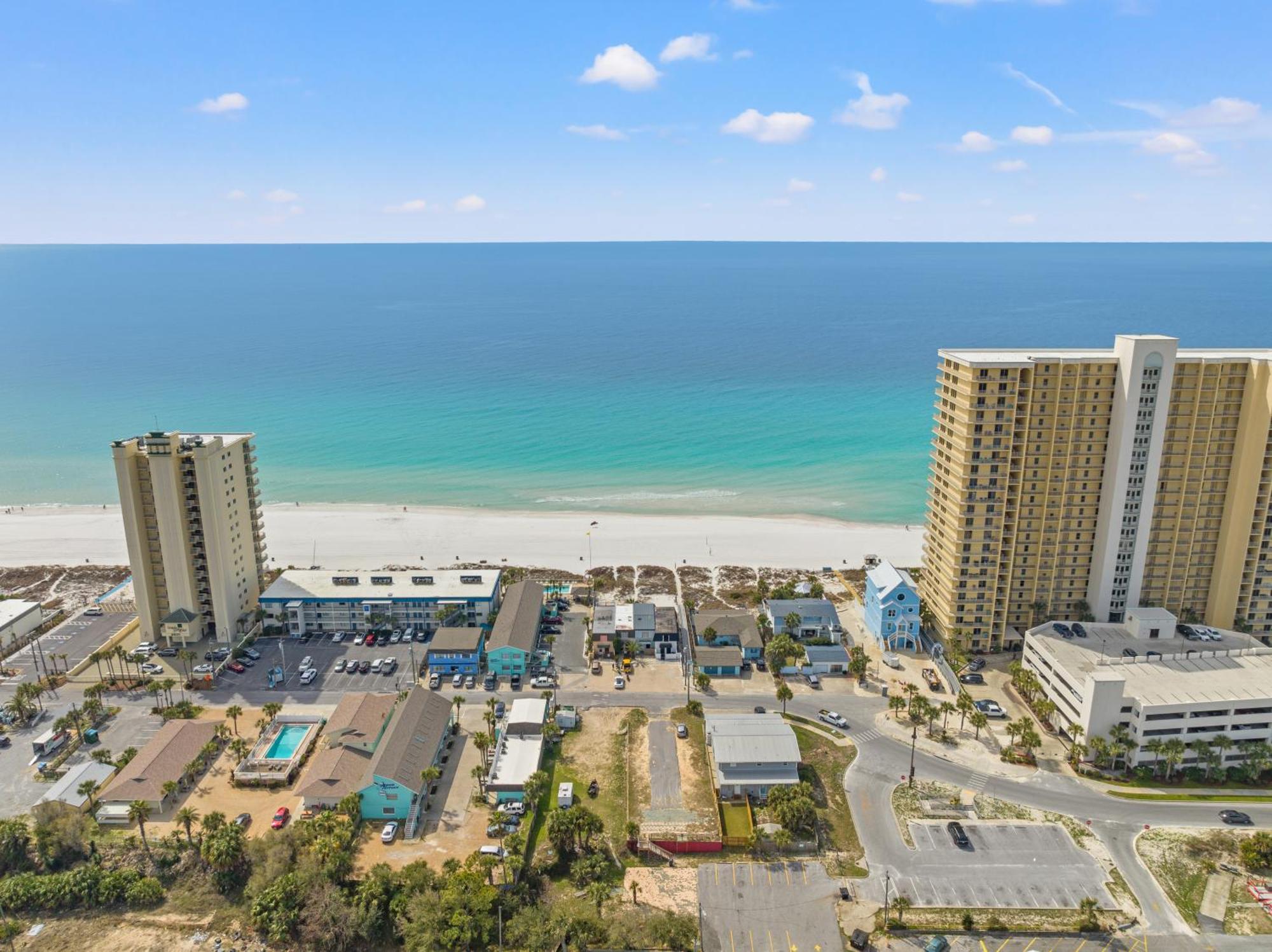Surf's Up! Pet-friendly, 2br 2ba Beachfront Townhouse, Sleeps 8! Holiday home Panama City Beach