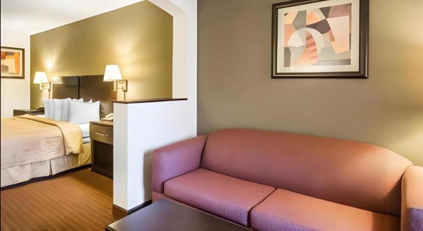 Quality & Near Panama Hotel 2*