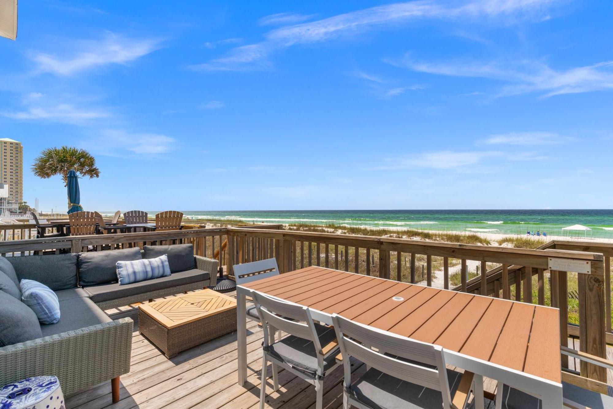 Wowza! Have To Opulent Gulf Front Home! 5 Star Accommodation!