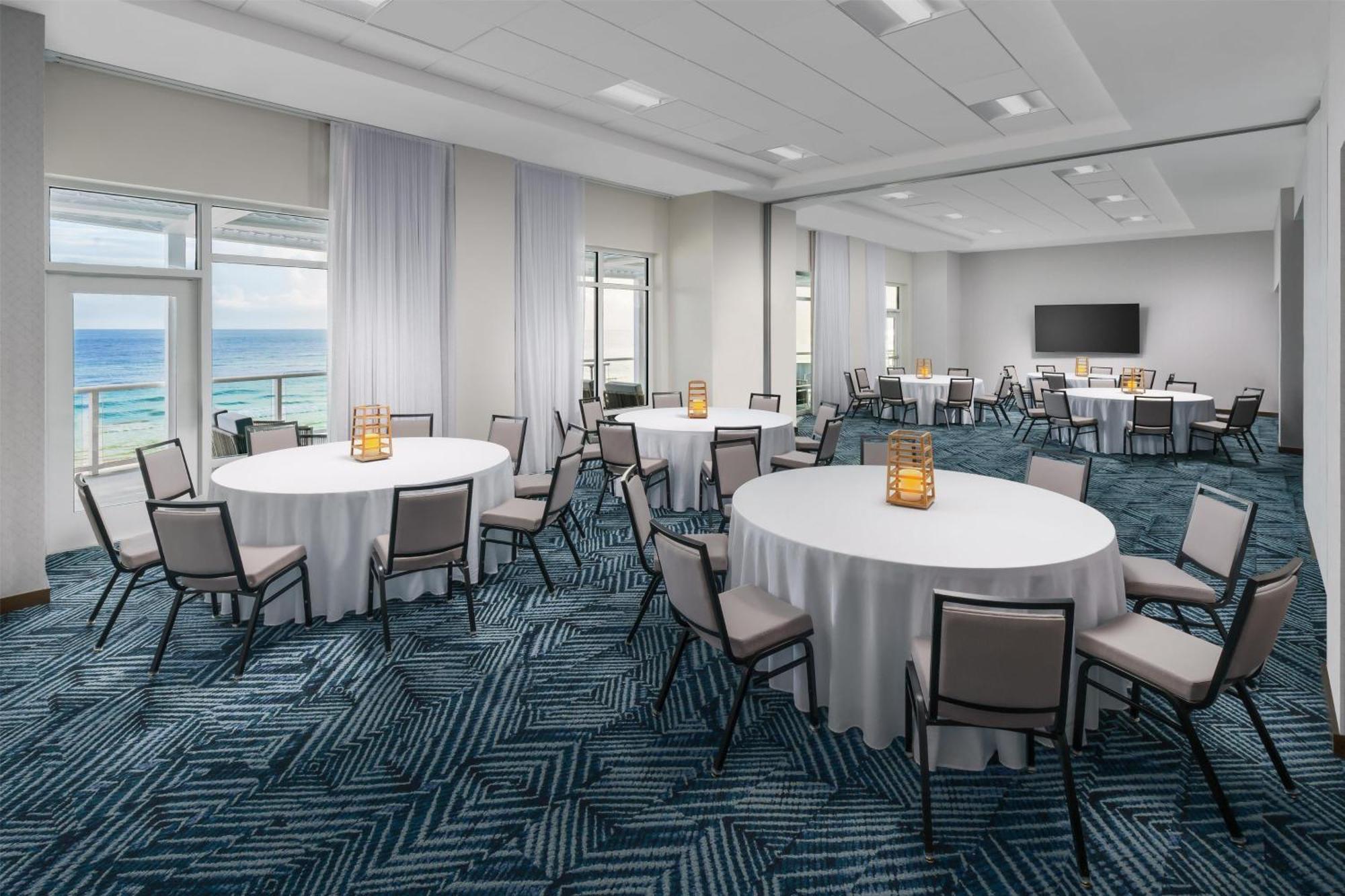 Hyatt Place Panama - Beachfront