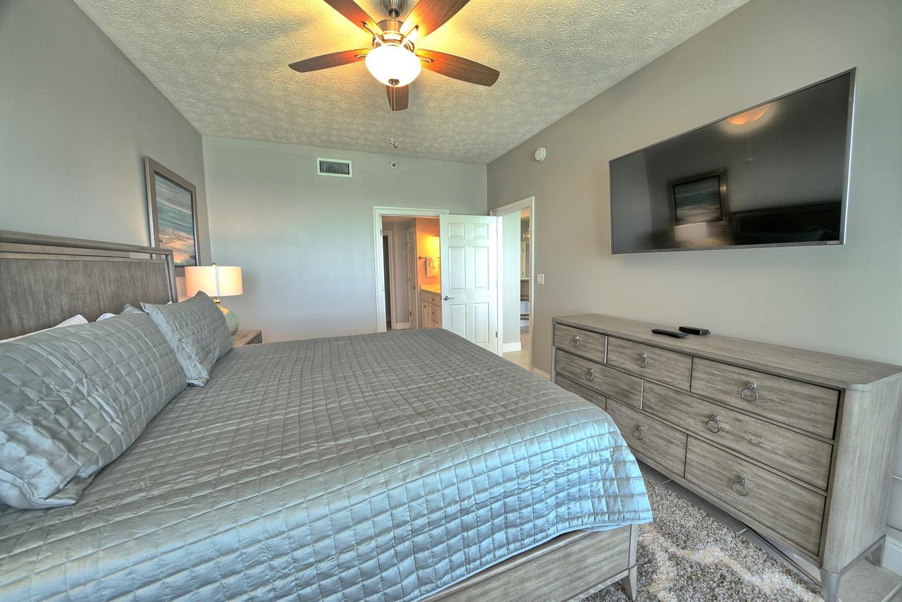 Apartment Gulf Front With Access And Beachside Pool - Unit 1604