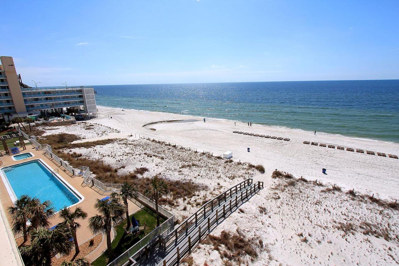 Ocean Reef 1708 Apartment