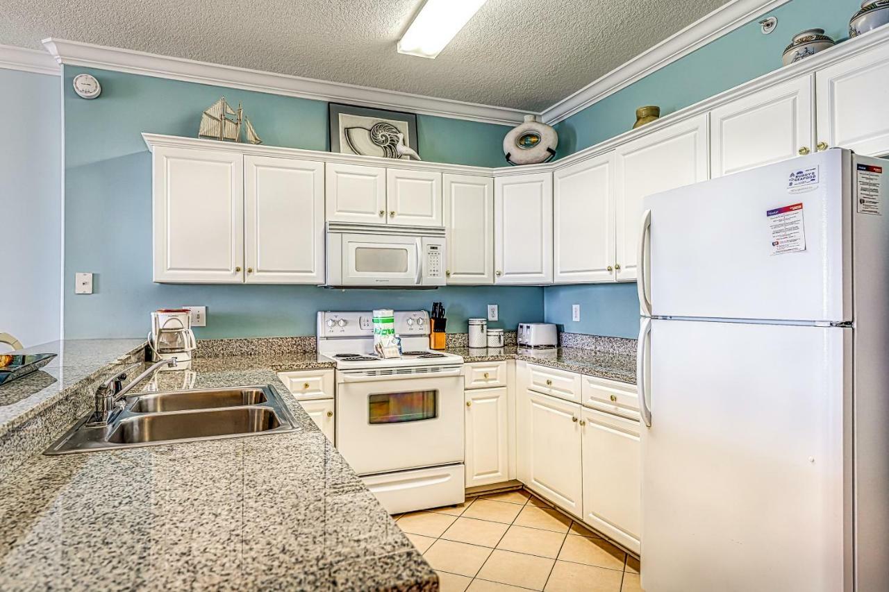 Hotel Emerald Isle 1102