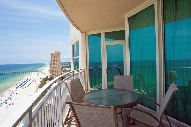 1710 Aqua Apartment *