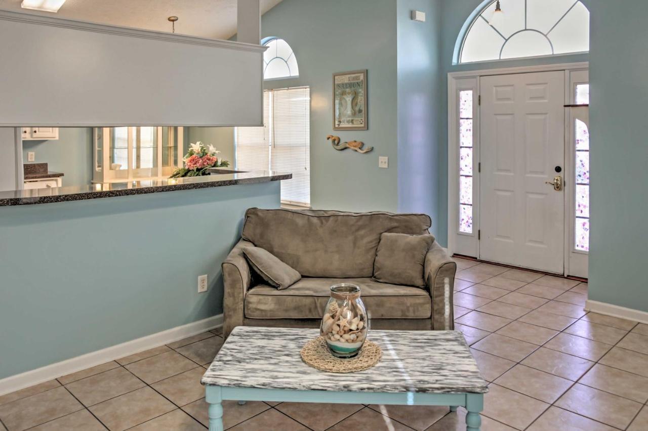 Pcb Family With Pool Access, 1 Mile To Beach!