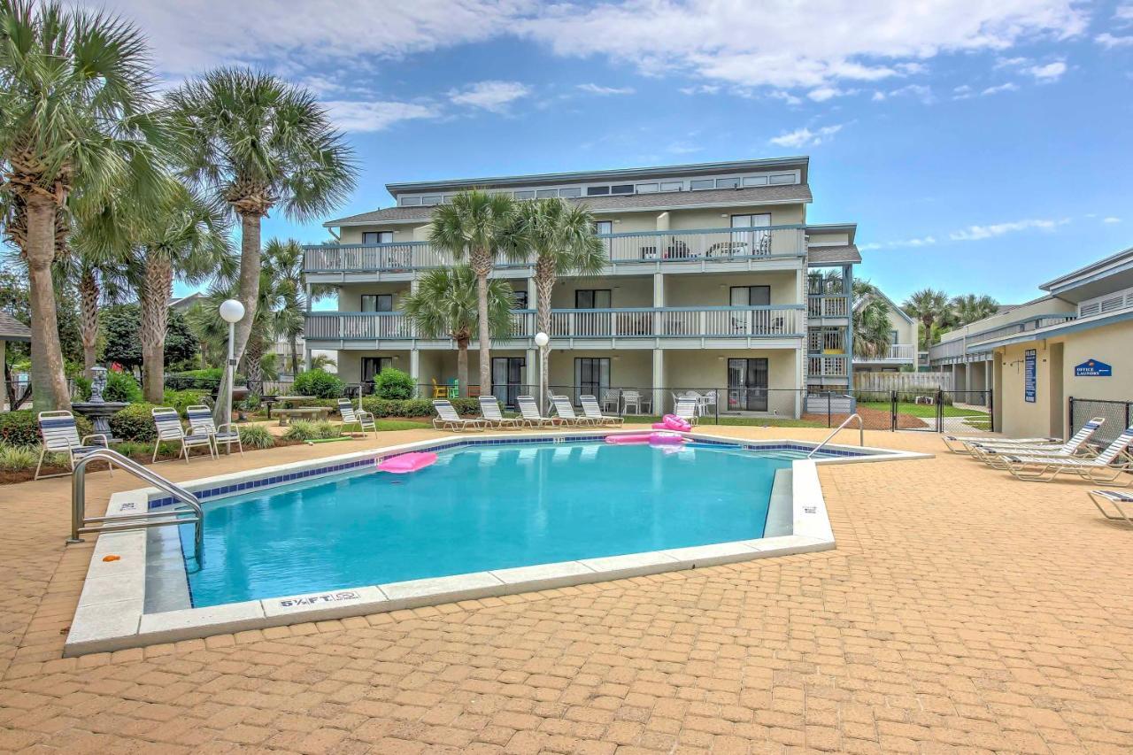 Pcb With Balcony Close To The Beach! Panama City Beach